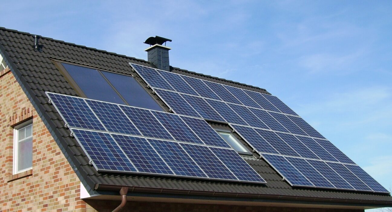 ixabay.com royalty-free image #1591358, 'solar panel array, roof, home' uploaded by user 272447, retrieved from https://pixabay.com/photos/solar-panel-array-roof-home-house-1591358/ on April 17th, 2020. License details available at https://pixabay.com/en/service/terms/#usage - image is licensed under Creative Commons CC0 license